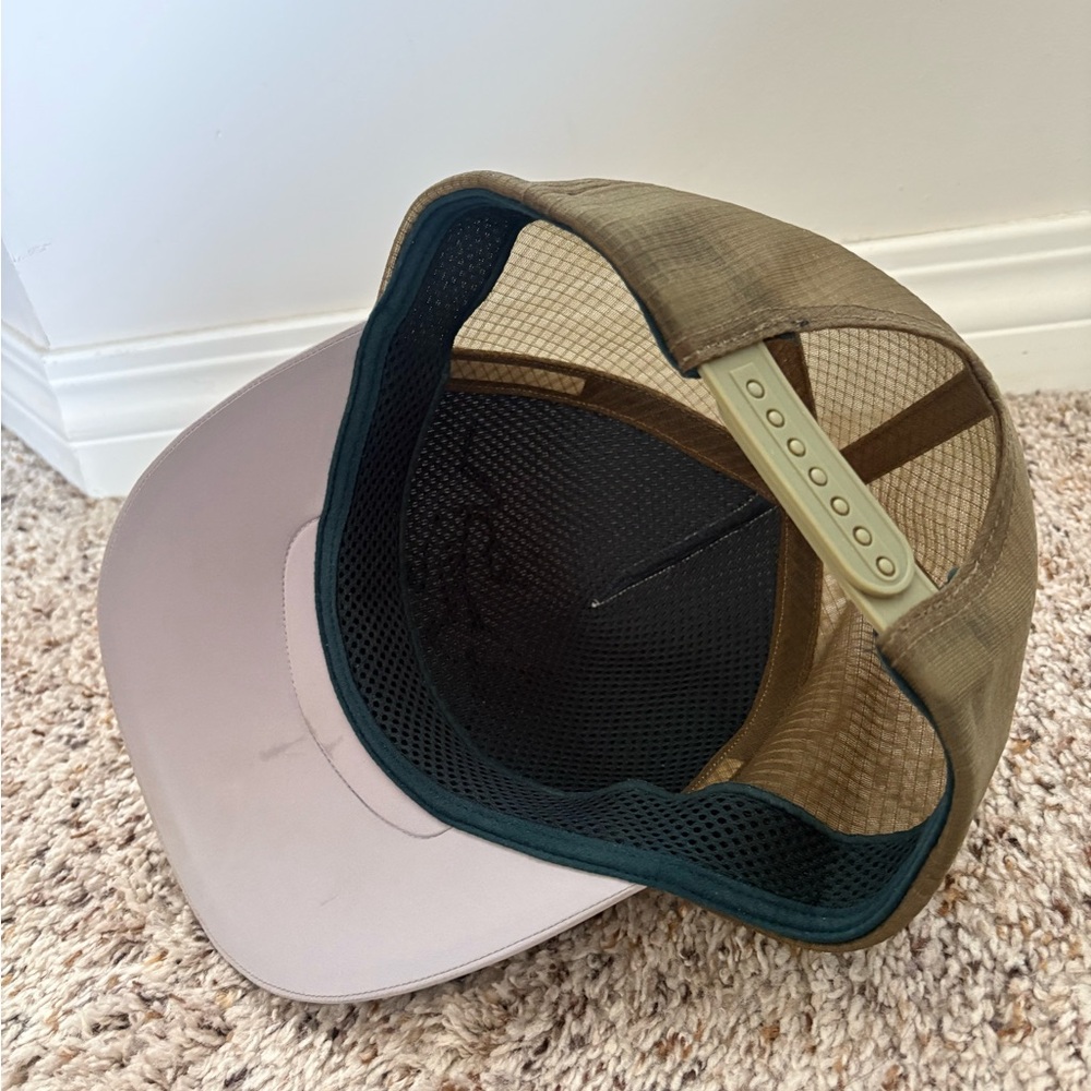 Arcteryx Bird Trucker Hat - Picture 3 of 3